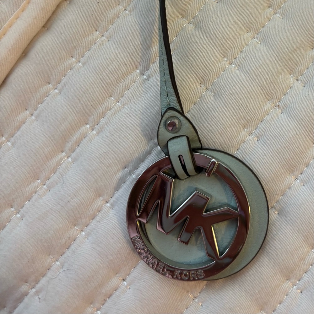 Michael Kors Silver and Black Key Holder